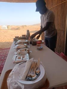 Jídlo v kempu nebo okolí