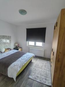 Ένα ή περισσότερα κρεβάτια σε δωμάτιο στο DIVLJI RAJ USLUGA SMESTAJa +16 φωτογραφίες