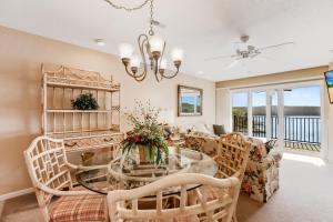 Gallery image of Amazing Lake Views Within State Park - Gated Pool in Kaiser