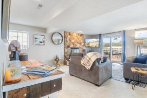 Galeriebild der Unterkunft Boat Slip, Fishing, Lake Views, Main Channel in Sunrise Beach