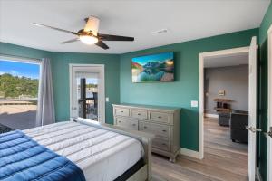 Postel nebo postele na pokoji v ubytování Lakeview Condo w/ 2 Pools & Beach - Family Fun Awaits at 21MM + 53 fotografií