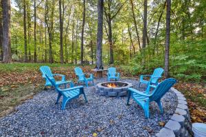 Κήπος έξω από το Firepitbbqhot Tubkingfull Kitchensmarttvpets