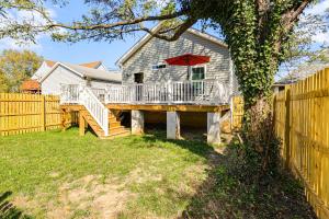 Budova, kde se prázdninový dům nachází