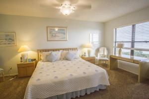 Postel nebo postele na pokoji v ubytování Gulf and Bay Club- F406 + 41 fotografií