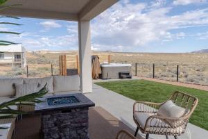 Nespecifikovaný výhled na hory nebo výhled na hory při pohledu z prázdninového domu