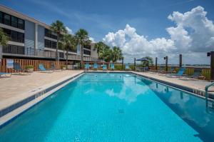 Bassein majutusasutuses 2BR Sandpiper Key – Bright, Stylish & Coastal või selle lähedal