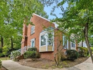 Bygningen som feriehuset ligger i