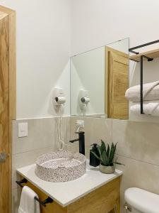 Koupelna v ubytování Luxery home in surf city el Sunzal