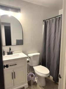 Gallery image of Moore OK Prime Location! in Moore