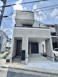 Hoone, kus villa asub