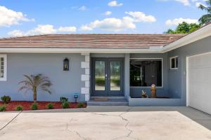 Το κτήριο όπου στεγάζεται  η παραθεριστική κατοικία