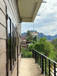 Γενική θέα στο βουνό ή θέα στο βουνό από  αυτό το καταφύγιο