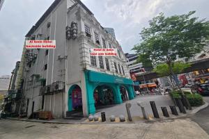 a building on the side of a city street at Hotel AL Amin in Kuala Lumpur +72 photos