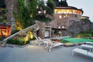 Bazén v ubytovaní Eden Rock Resort alebo v jeho blízkosti