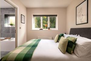 Ένα ή περισσότερα κρεβάτια σε δωμάτιο στο Coed y Felin