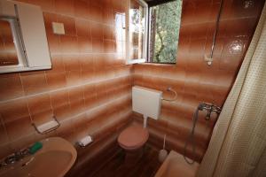 Koupelna v ubytování Apartments Antunović
