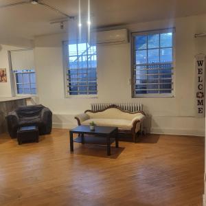 Gallery image of Lala room in Hamilton