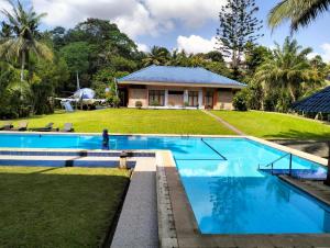 Πισίνα στο ή κοντά στο Villa Biyu Siyu