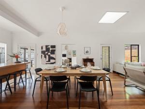 Posezení v ubytování Homestead by the Bay, Old Dunsborough