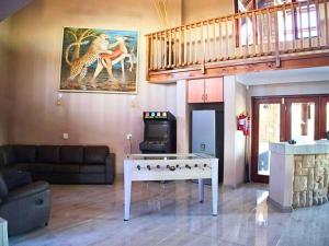 Fotografie z fotogalerie ubytování Zebula Bush Lodge 47 by Euphoric Leisure v destinaci Moheme + 14 fotografií