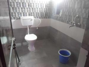 Koupelna v ubytování SPOT ON Hotel Ayush Inn