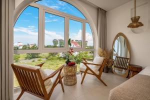 Χώρος καθιστικού στο King Villa & Spa Hoi An