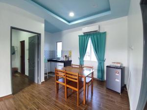 Gallery image of Che Deris Garden Cottage with Riverview in Kota Bharu