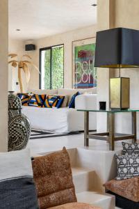 Χώρος καθιστικού στο Can Serenico Ibiza +113 φωτογραφίες