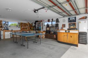 Η κουζίνα ή μικρή κουζίνα στο Home Away From Home - Ruakaka Escape