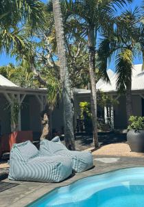 Bazén v ubytování Villa Coconut Oasis nebo v jeho okolí