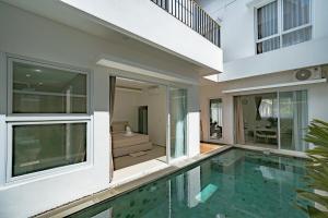 Bazén v ubytování Isla Casa Brand New Villa 3BR Ungasan nebo v jeho okolí