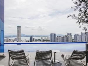 Μπαλκόνι ή βεράντα στο 22 Macalisterz George Town by Wodages