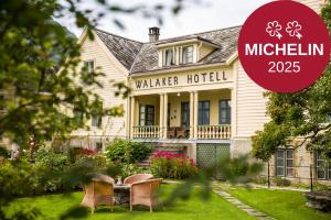 Κήπος έξω από το Walaker Hotel