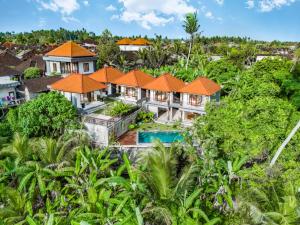 La alberca dentro o cerca de Bhargava Prana