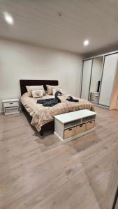 Postel nebo postele na pokoji v ubytování Villa Onnela with sauna,wifi and parking near Santa Village