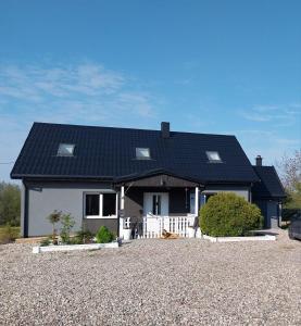 Το κτήριο όπου στεγάζεται  το διαμέρισμα