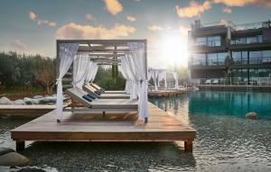 Peisaj natural din apropierea acestei vile