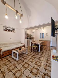 Η κουζίνα ή μικρή κουζίνα στο Trullallegro