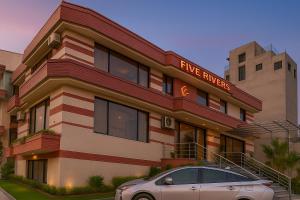 Το κτήριο όπου στεγάζεται  το ξενοδοχείο