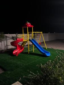 Ο χώρος παιχνιδιού για παιδιά στο Alhana Oasis +10 φωτογραφίες