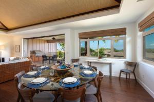 Χώρος καθιστικού στο PiH: Kamilo Luana~ Relax rejuvenate unwind Bikes Beach Gear