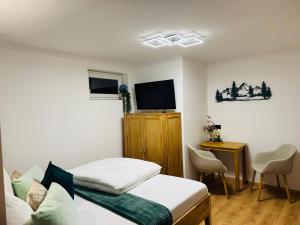 Apart-Lena電視和／或娛樂中心