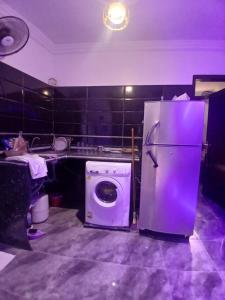 Φωτογραφία από το άλμπουμ του The Cave σε Al Karnak