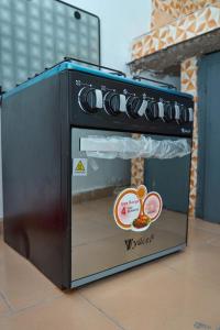 Η κουζίνα ή μικρή κουζίνα στο Residence Pedro Marcory Zone4, Abidjan