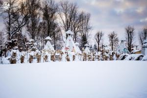 Western Camp Resort v zimě