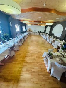 Un restaurant u otro lugar para comer en Merveilles88