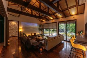 a living room with a couch and a table at 箱根懐來 in Hakone