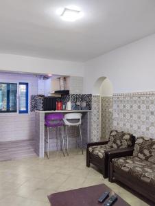 Kuchyň nebo kuchyňský kout v ubytování Cozy Harbor Retreat