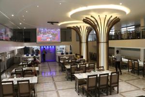 Restaurace v ubytování Grand Tulsi