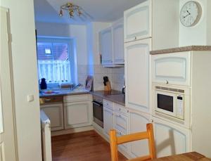 Η κουζίνα ή μικρή κουζίνα στο Giebelhaus Dora